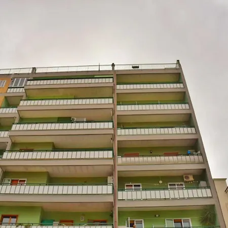 Panorama Apartment-solo Affitti Brevi *